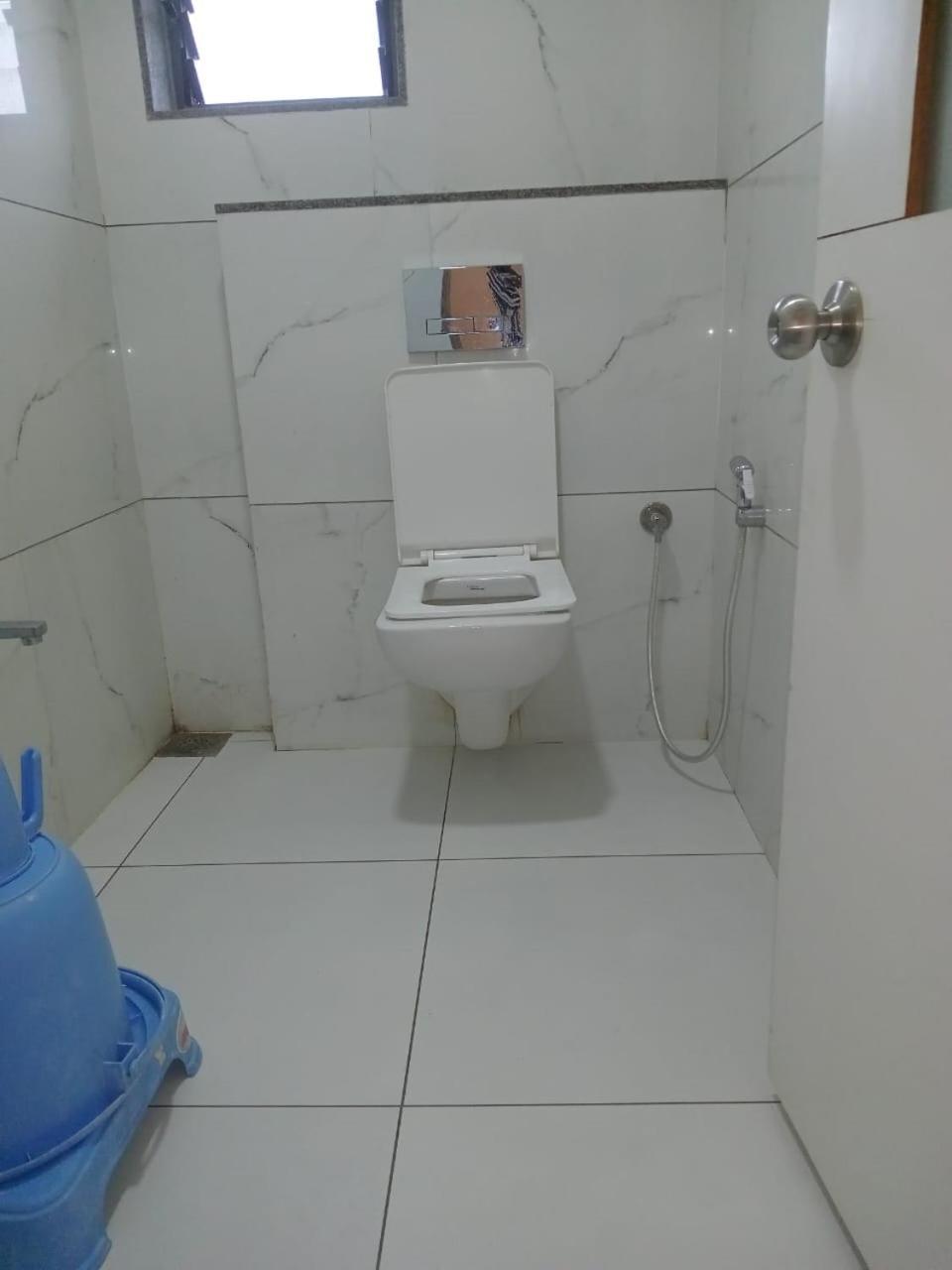 Hotel Crossview Palanpur 外观 照片